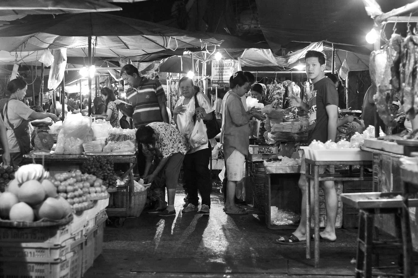 Morning market in Lopburi